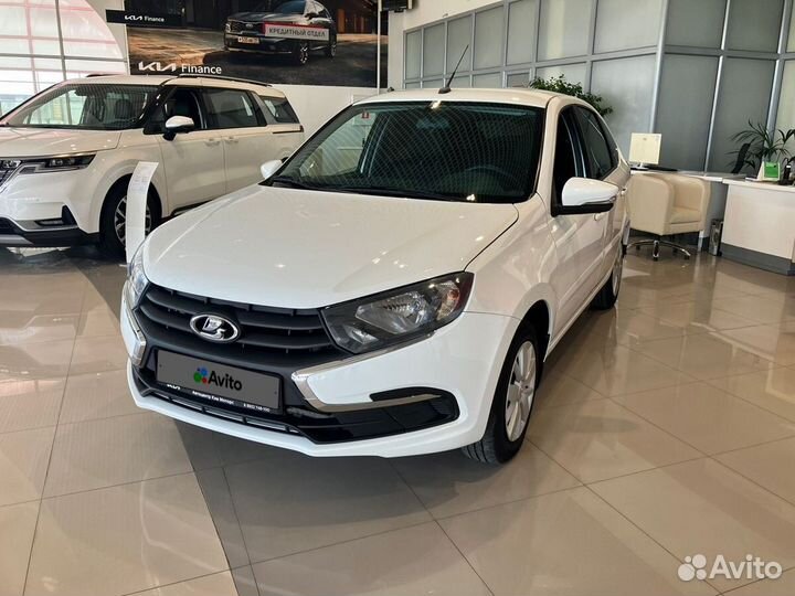 LADA Granta 1.6 МТ, 2021, 38 000 км