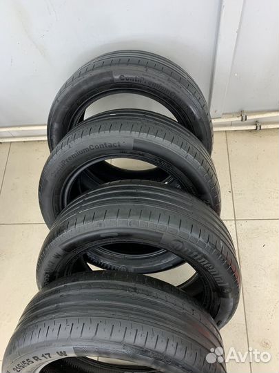 Continental ContiPremiumContact 5 215/55 R17 94W