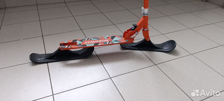 Самокат снегокат