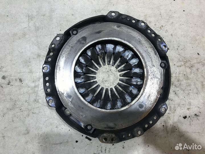 302108H305 Корзина сцепления Nissan YD22