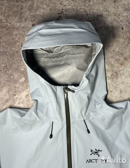 Arc'teryx Beta LT Ветровка Белая