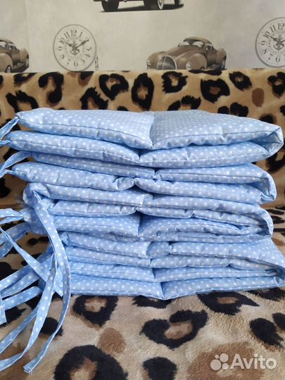 Бортики в кроватку новые