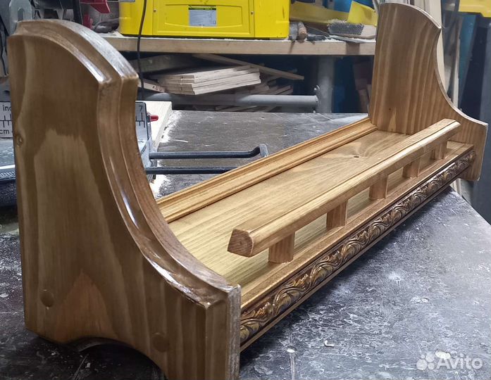 Полочка настенная деревянная прямая