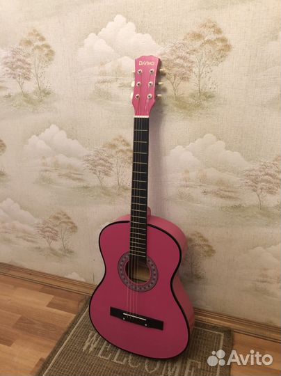 Акустическая гитара