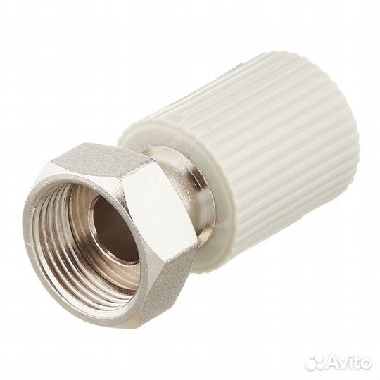 Муфта полипропиленовая с накидной гайкой 20 мм х 3