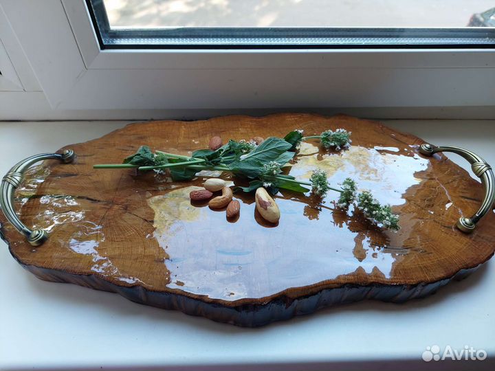 Поднос деревянный