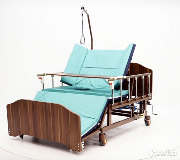Медицинская кровать для лежачих больных