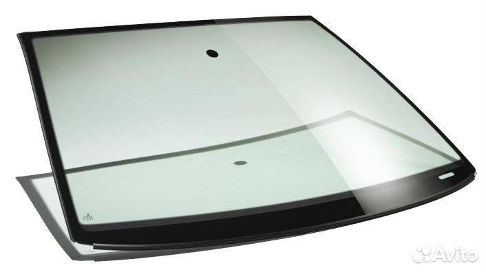 Лобовое стекло на Mitsubishi Grandis