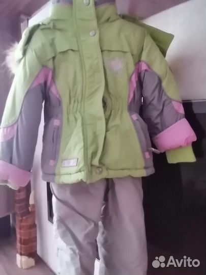 Куртка на девочку