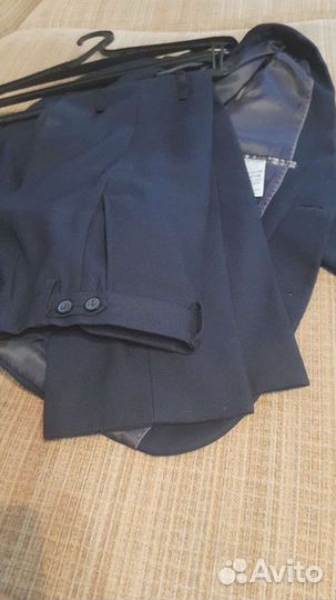 Костюм школьный