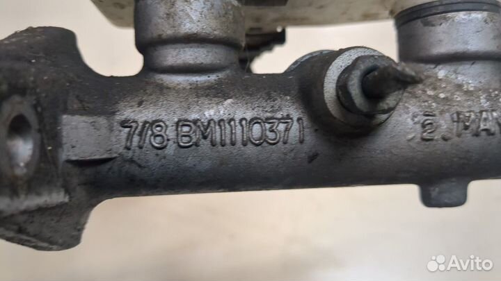 Цилиндр тормозной главный Hyundai Accent, 2002