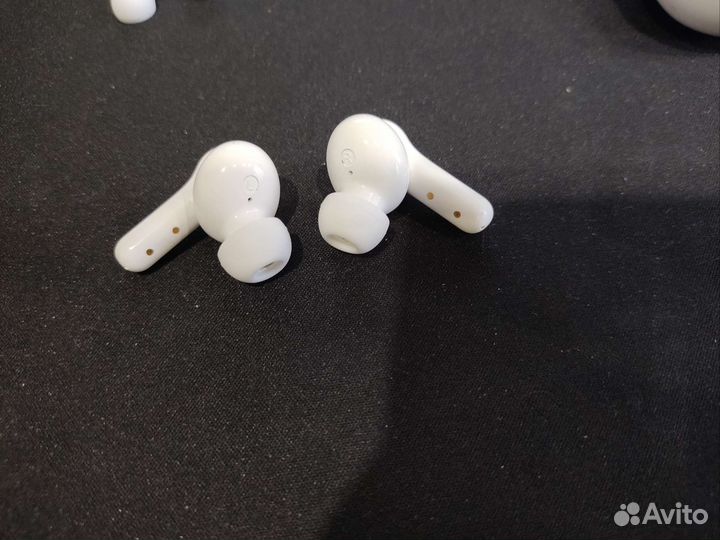 Беспроводные наушники QCY T13