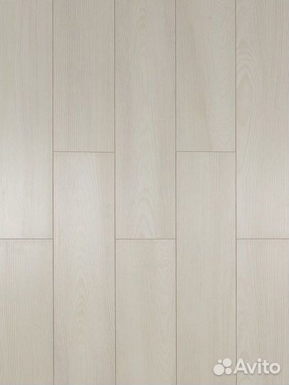 Ламинат для пола 8мм 33кл. Bering Pasifik с фаской