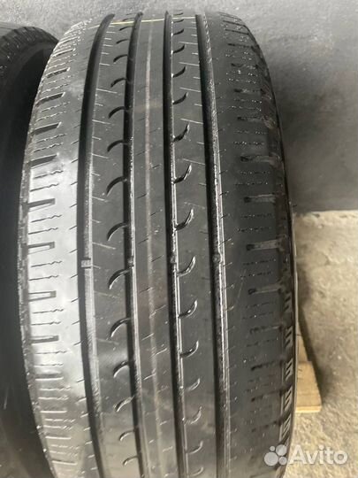 Goodyear EfficientGrip SUV 235/55 R19 105V