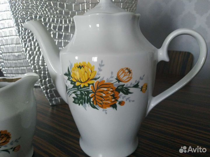 Заварочный чайник, молочник Рига фарфор СССР