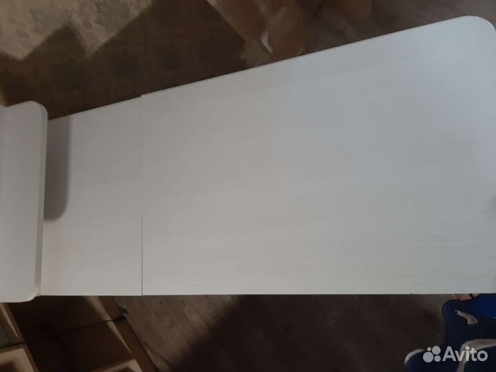 Столик для маникюра