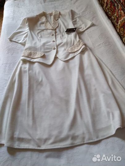 Костюм женский