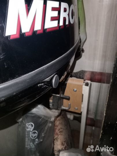 Лодочный мотор Меркури 5 л с 4т