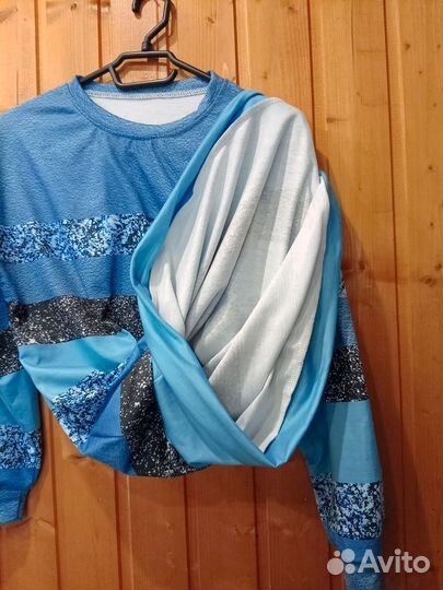 Лонгслив, блузка с рукавами 50 размер