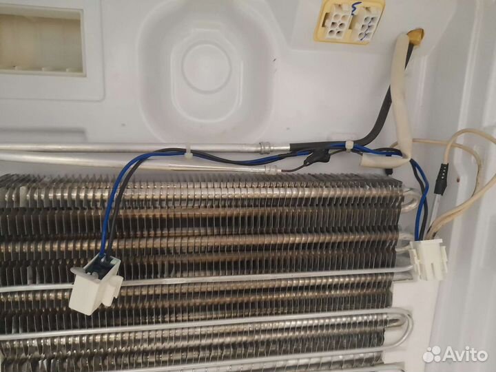 Мастер по ремонту холодильников