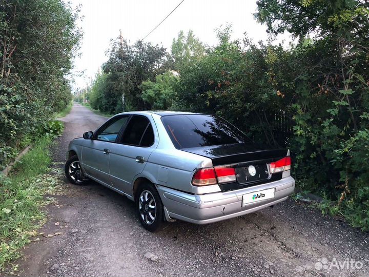 Nissan Sunny 1.5 AT, 2000, 280 000 км