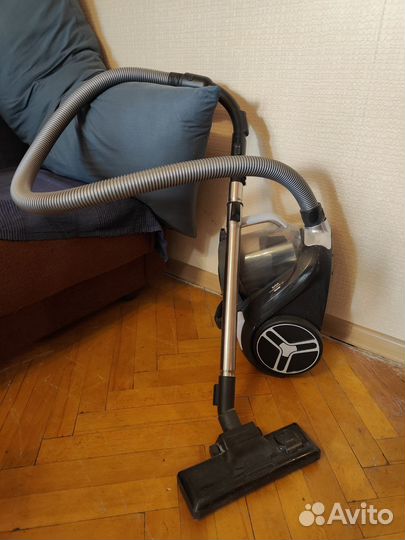 Пылесос Tefal XXL compact power