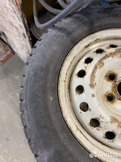 Dunlop SP Winter Ice02 205/65 R15