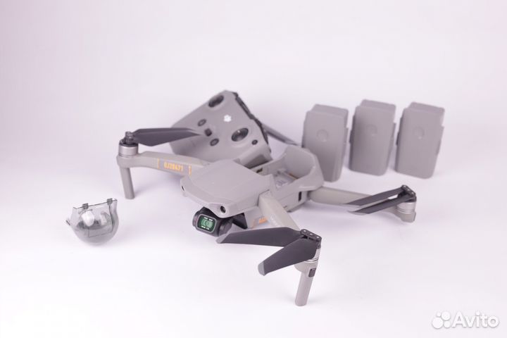 Квадрокоптер DJI Mavic air 2 fly more combo