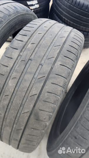 Marshal MU12 215/50 R17 91W