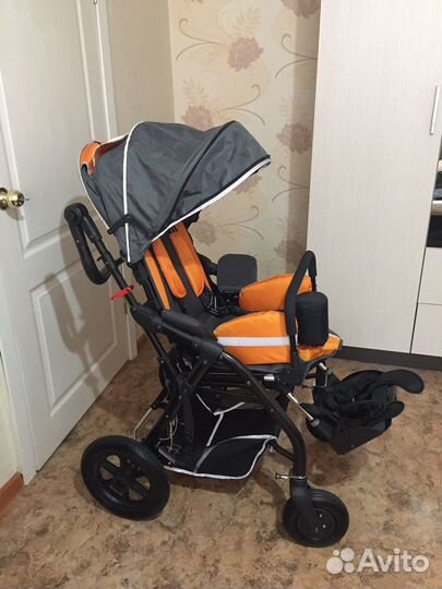 Коляска детская для детей инвалидов