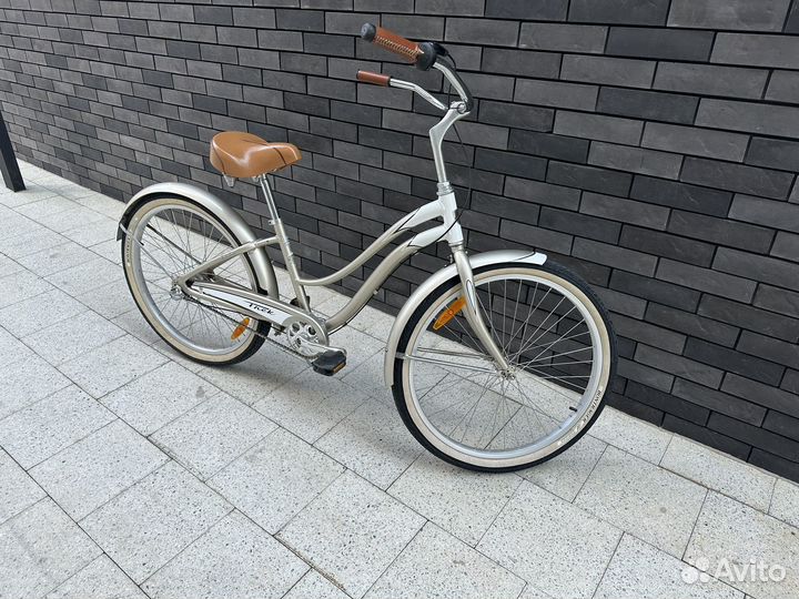 Велосипед Trek Cruizeliner США