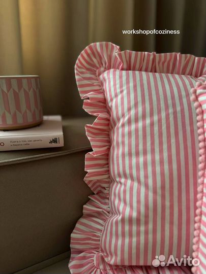 Подушка интерьерная