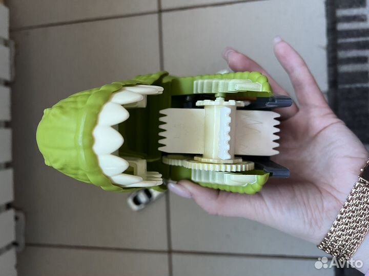 Игрушка динозавр