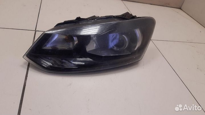 Фара левая Volkswagen Polo