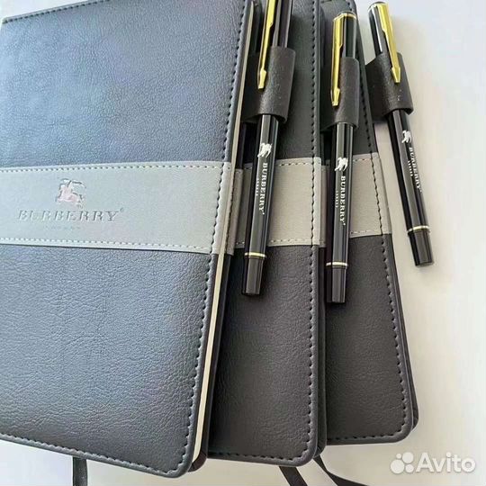 Ежедневник Burberry