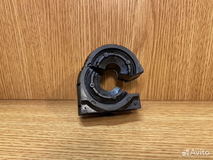 Втулка заднего стабилизатора BMW E70 арт.424010349