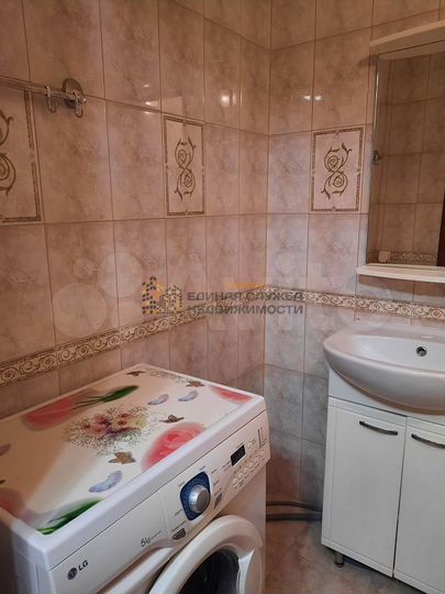 Комната 11 м² в 1-к., 1/7 эт.