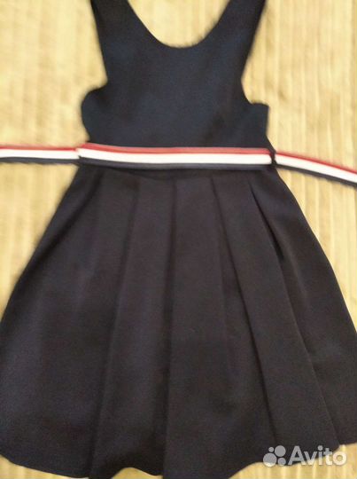 Одежда для девочки в школу