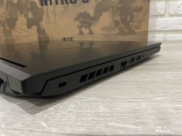 Acer nitro 5 an515 56