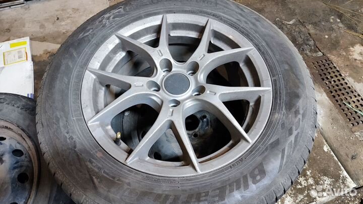 Yokohama BluEarth AE51 215/60 R16