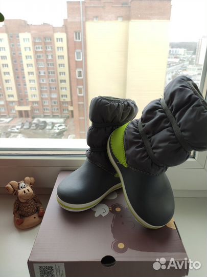 Резиновые сапоги crocs