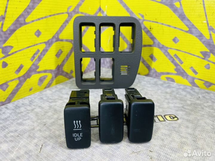 Кнопка Переключатель холостого хода вверх Альфард