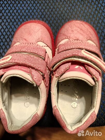 Ботинки детские размер 24