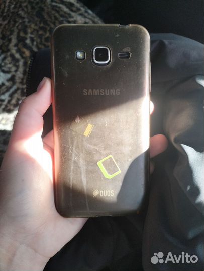 Телефон Samsung