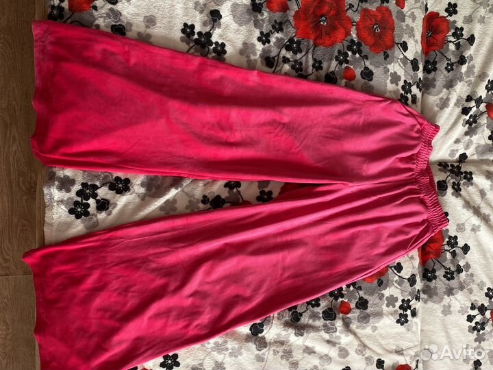 Спортивный костюм новый