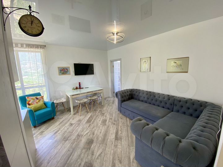 2-к. квартира, 85 м², 4/7 эт.