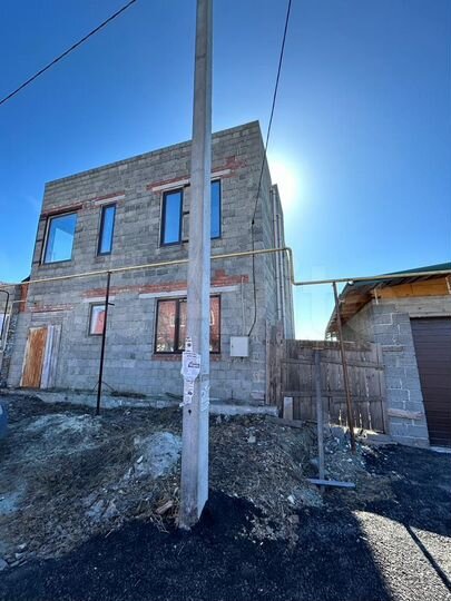 Дом 200 м² на участке 6 сот.