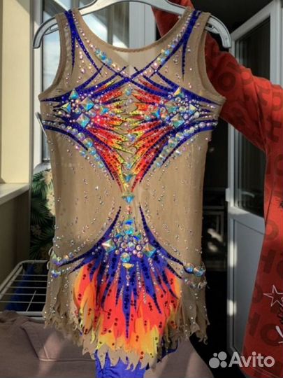 Купальник для художественной гимнастики