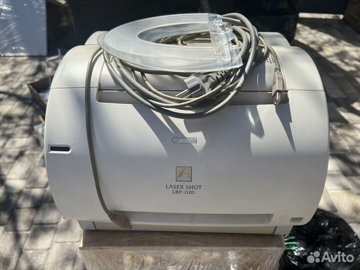 Продаю лазерный принтер canon Laser Shot LBP 1120
