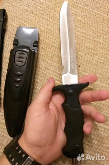 Нож для дайвинга